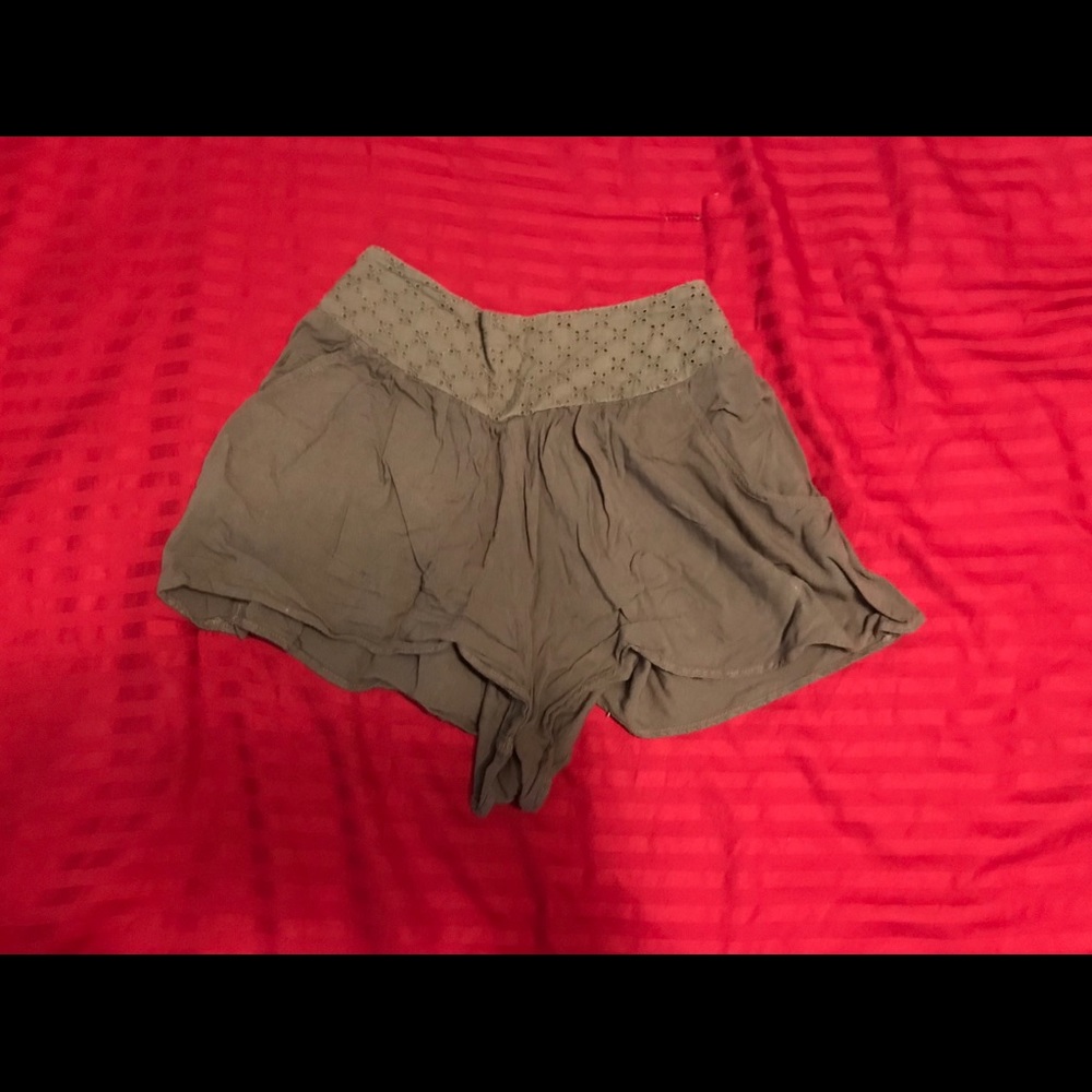 Flowy shorts